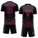 Jersey Custom Schwarz Fußball Uniform Rosa Geometrische Sublimation Linien Jersey Custom Schwarz Fußball Uniform Rosa Geometrische Sublimation Linien